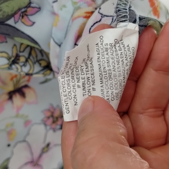 Lily White pale blue floral short sleeve flowy blouse size XL - Picture 6 of 8